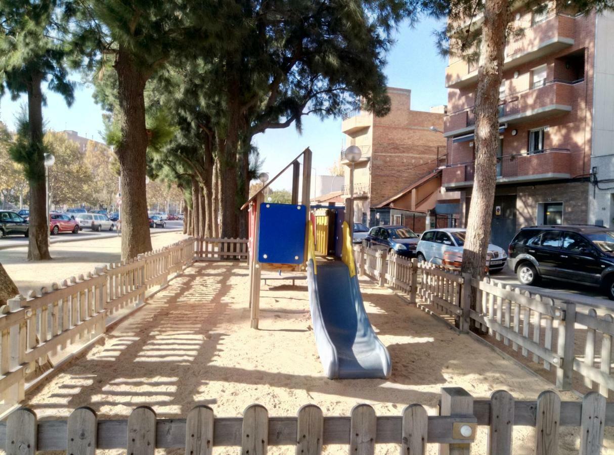 Апартаменты Casa Carmen Barcelona Эль-Прат-де-Льобрегат Экстерьер фото
