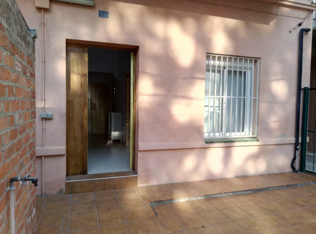 Апартаменты Casa Carmen Barcelona Эль-Прат-де-Льобрегат Экстерьер фото