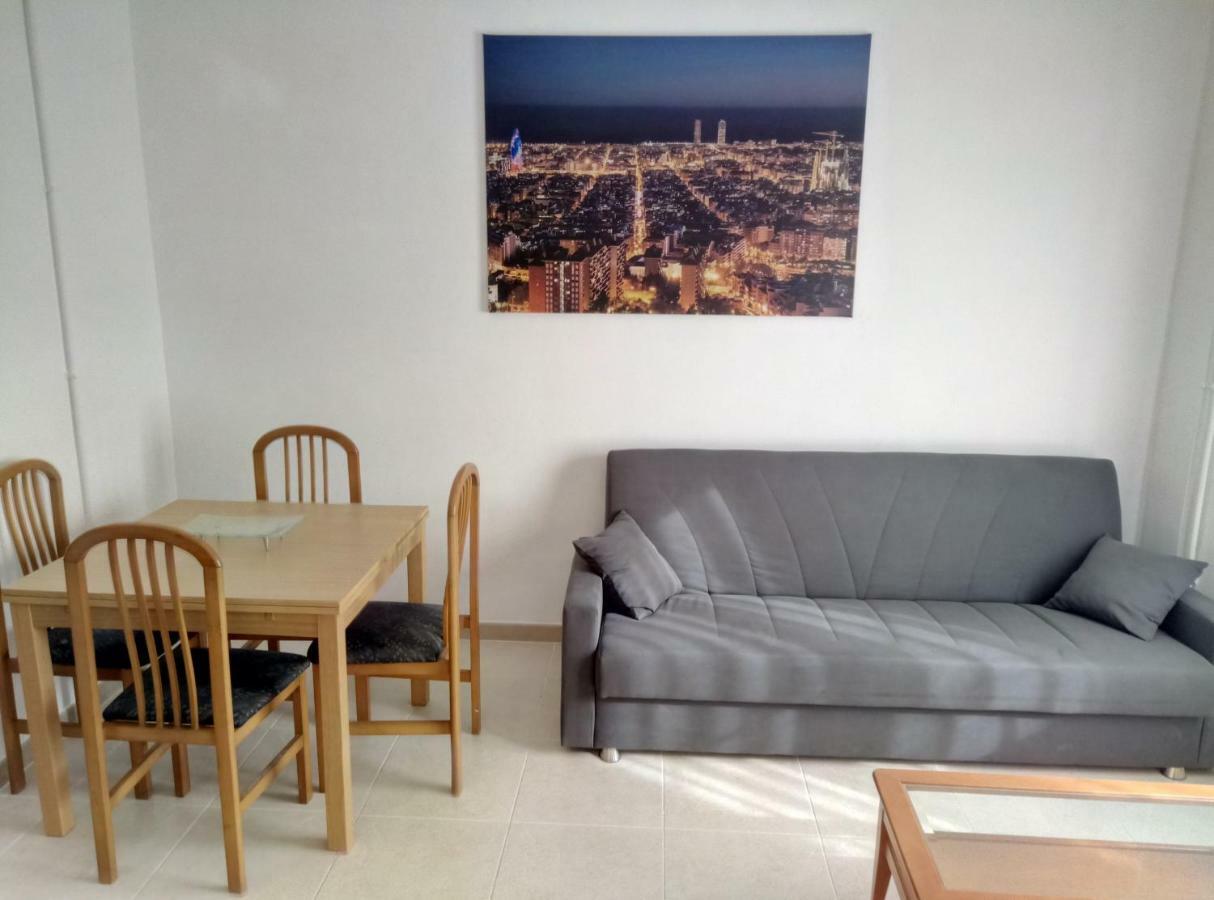 Апартаменты Casa Carmen Barcelona Эль-Прат-де-Льобрегат Экстерьер фото