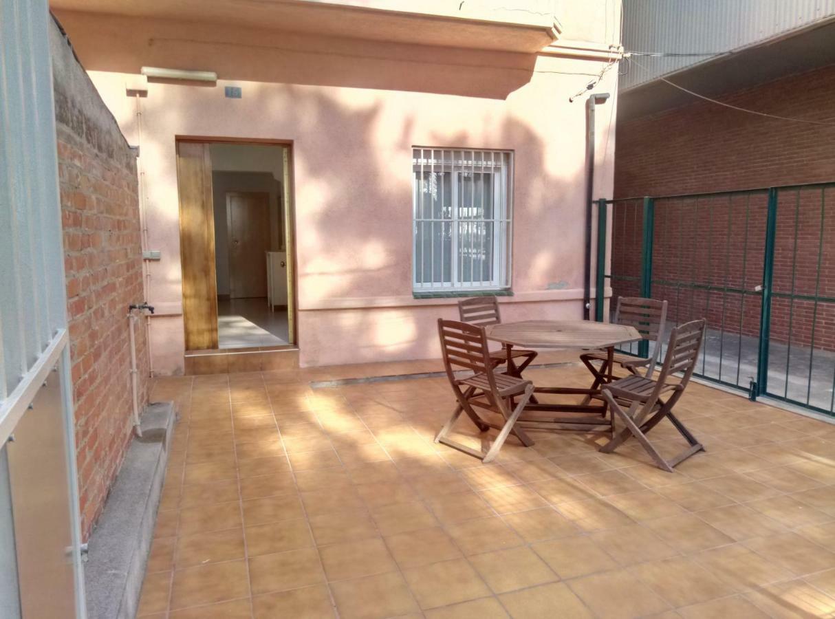 Апартаменты Casa Carmen Barcelona Эль-Прат-де-Льобрегат Экстерьер фото