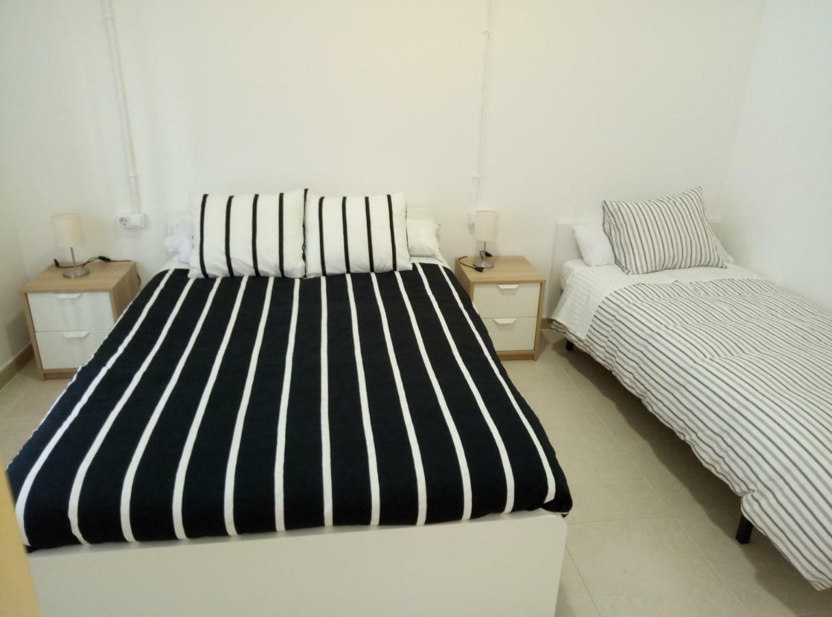 Апартаменты Casa Carmen Barcelona Эль-Прат-де-Льобрегат Экстерьер фото